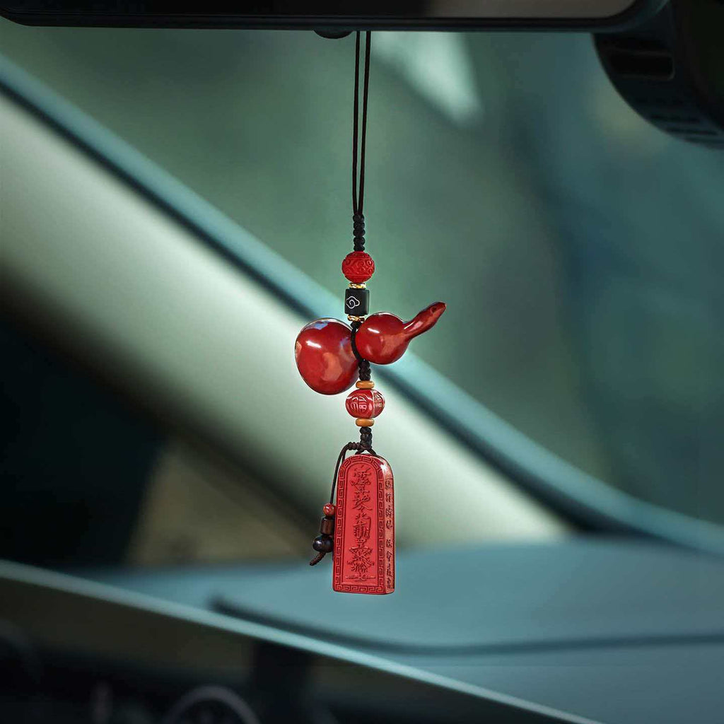 Lucky Gourd Car Hanging Charm – Protection & Feng Shui Decor